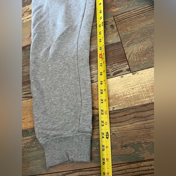 Nike Grey Joggers - Picture 2 of 6